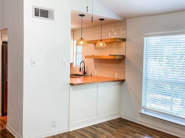 4224  Rawlins Street , Dallas Texas 75219