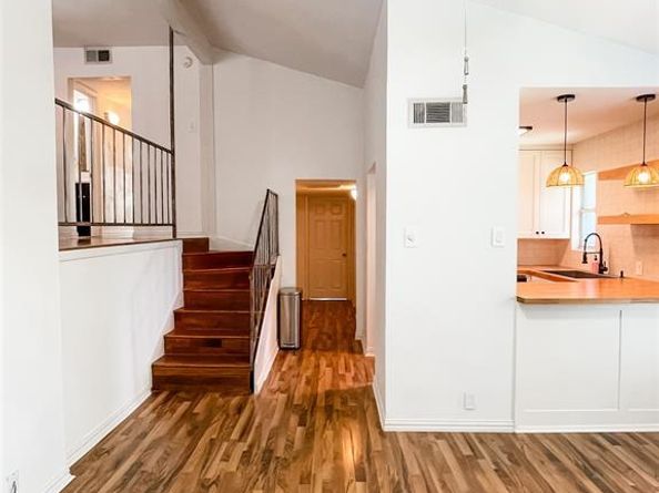 4224  Rawlins Street , Dallas Texas 75219