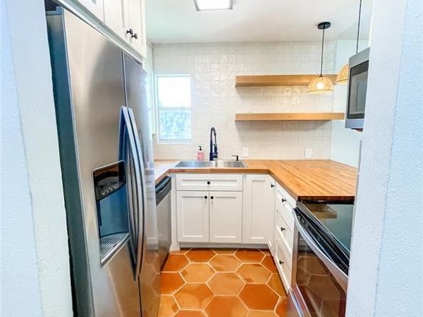 4224  Rawlins Street , Dallas Texas 75219
