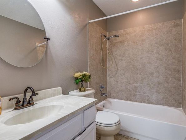 2600  Echo Point Drive , Fort Worth Texas 76123