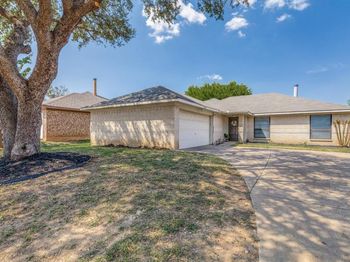 2600  Echo Point Drive 