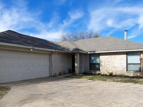 2600  Echo Point Drive , Fort Worth Texas 76123
