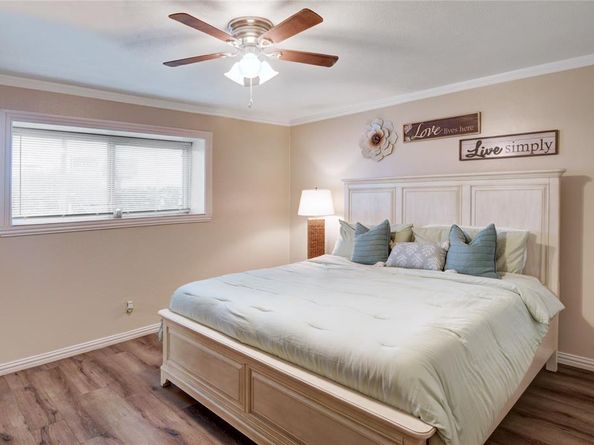 7931  Royal Lane  216, Dallas Texas 75230