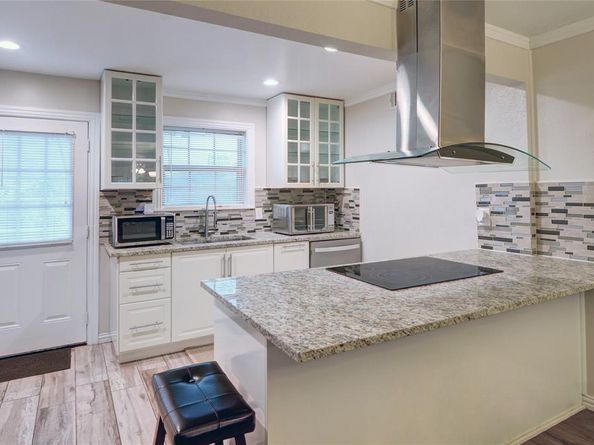 7931  Royal Lane  216, Dallas Texas 75230