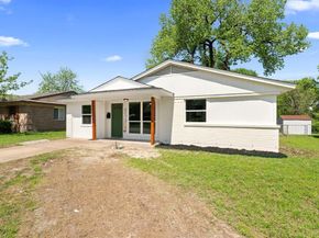 5952  Golden Gate Drive , Dallas Texas 75241