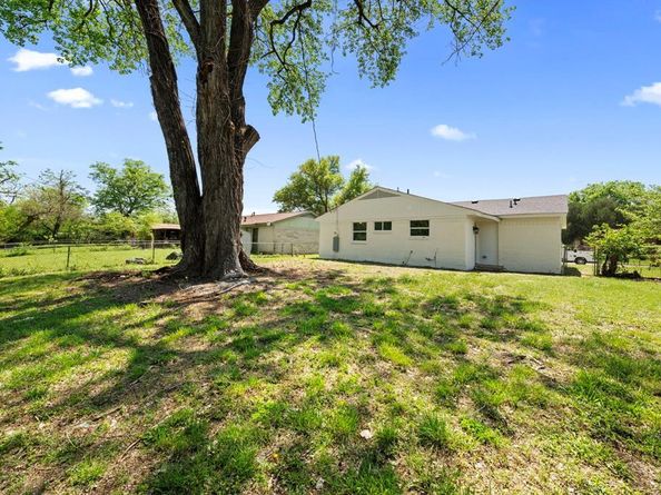 5952  Golden Gate Drive , Dallas Texas 75241