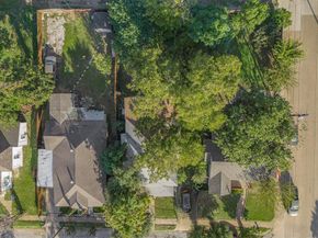 2429  Birmingham Avenue , Dallas Texas 75215