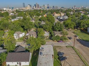 2429  Birmingham Avenue , Dallas Texas 75215
