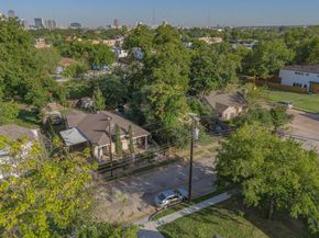 2429  Birmingham Avenue , Dallas Texas 75215