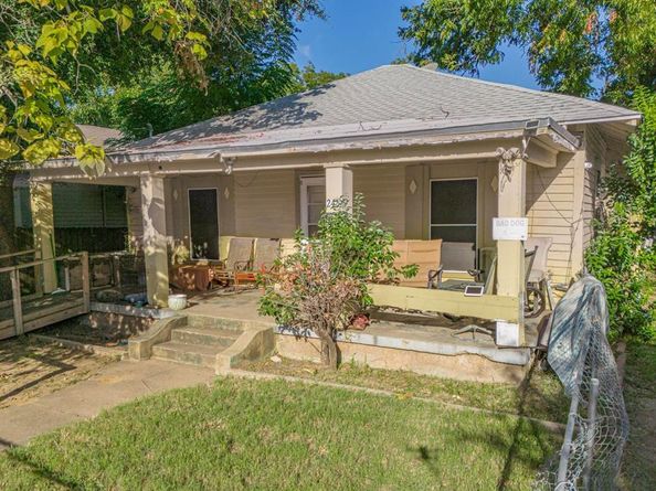 2429  Birmingham Avenue , Dallas Texas 75215