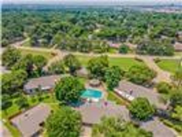 1806  Eastwood Court , Grand Prairie Texas 75050