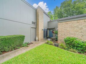 1806  Eastwood Court , Grand Prairie Texas 75050