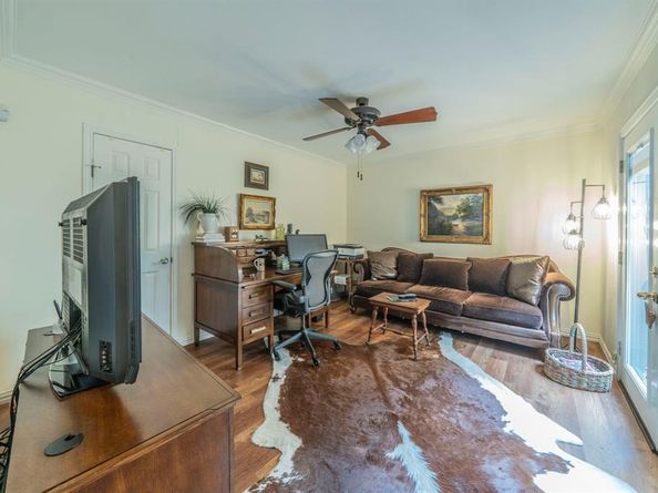 1806  Eastwood Court , Grand Prairie Texas 75050