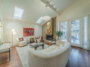 1806  Eastwood Court , Grand Prairie Texas 75050