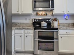 9910  Royal Lane  702, Dallas Texas 75231
