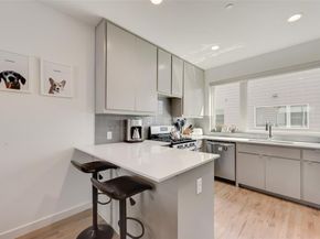 4705  Bryan Street  302, Dallas Texas 75204