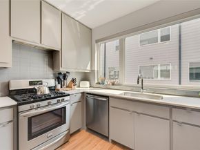 4705  Bryan Street  302, Dallas Texas 75204