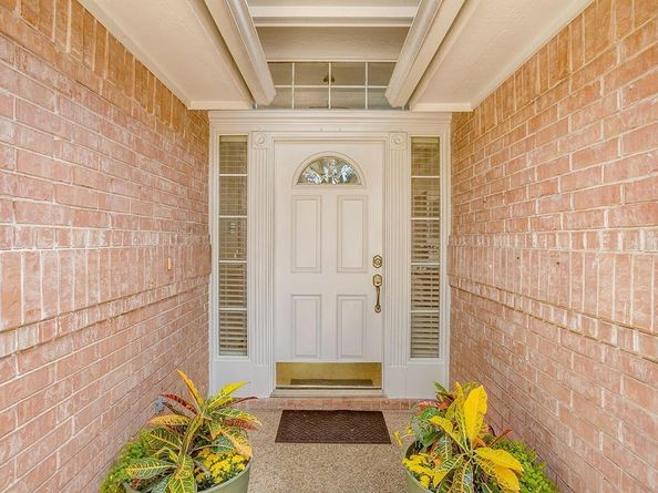 6705  Castle Creek Drive , Fort Worth Texas 76132