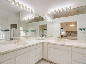 6705  Castle Creek Drive , Fort Worth Texas 76132