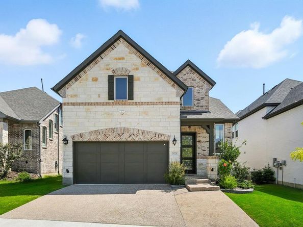 3524  Damsel Brooke Street , Lewisville Texas 75056