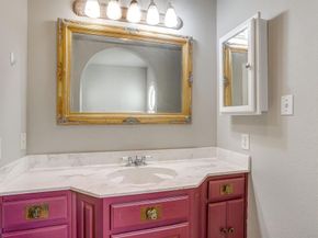 2328 W Rosedale Street S, Fort Worth Texas 76110