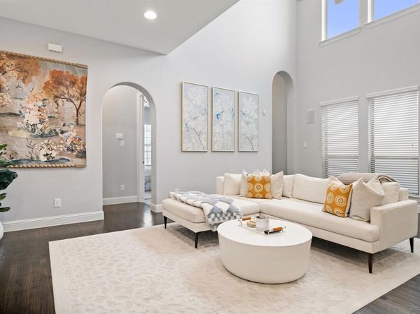 228  Skystone Drive , Irving Texas 75038