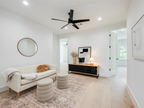 5710  Vanderbilt Avenue , Dallas Texas 75206