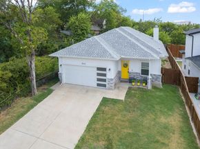 5312  Black Hawk Street , Dallas Texas 75212