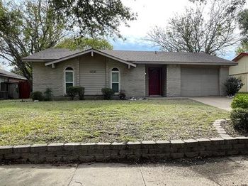 1016  Shenandoah Drive 