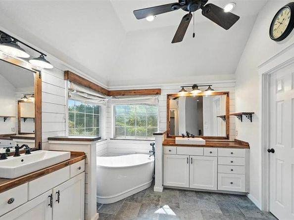 946  Briar Oaks Drive , Rockwall Texas 75087