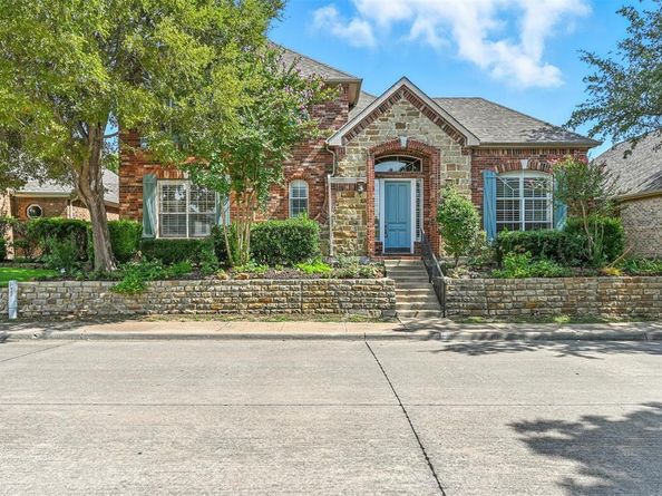 946  Briar Oaks Drive , Rockwall Texas 75087