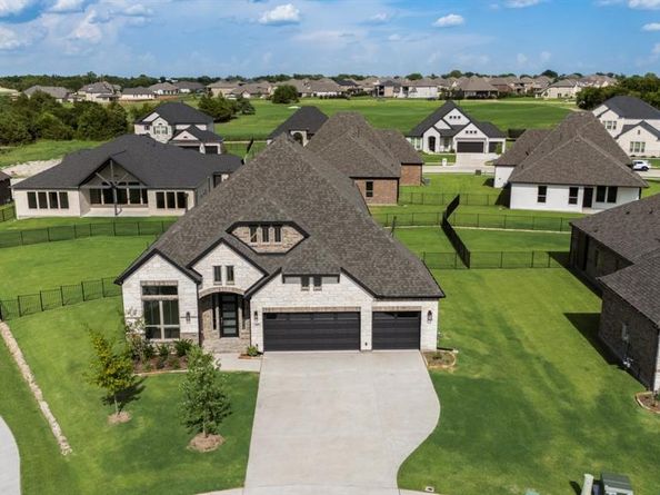 308  Big Antler Court , Heath Texas 75032
