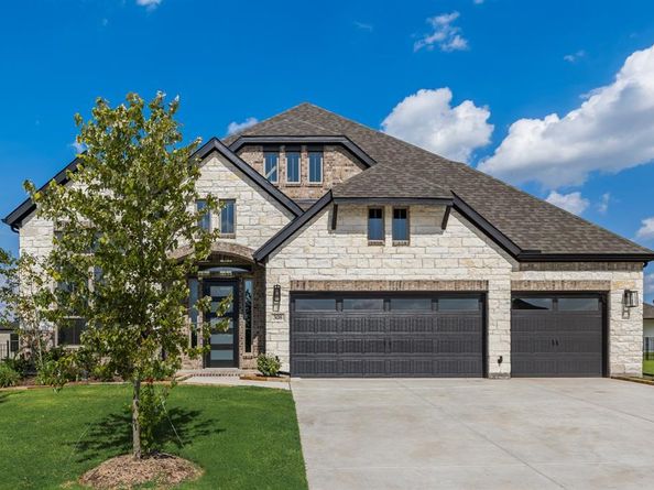 308  Big Antler Court , Heath Texas 75032
