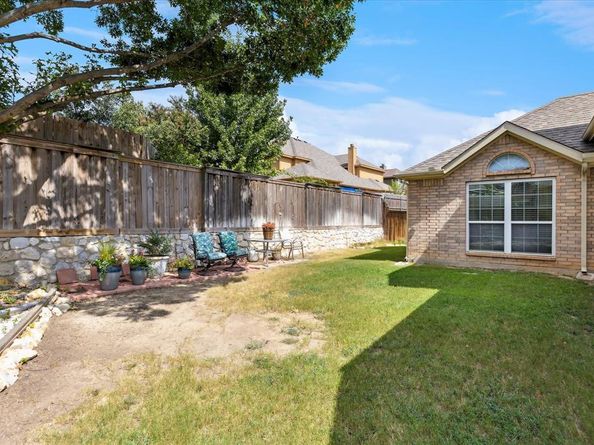 8205  Painted Tree Trail , Fort Worth Texas 76131