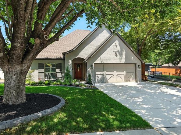 3820  Byers Avenue , Fort Worth Texas 76107