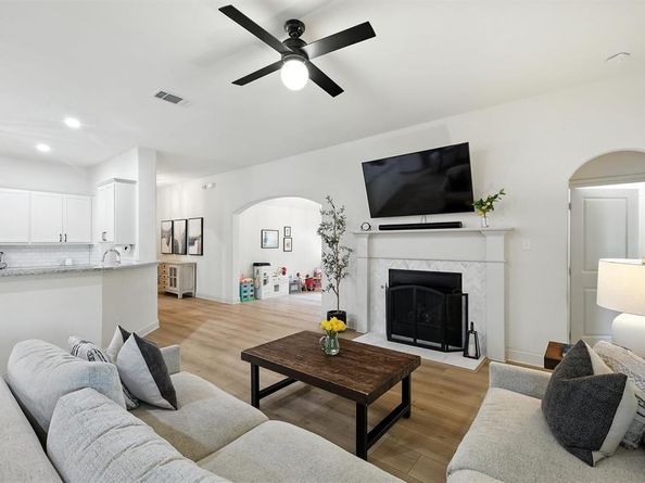 3820  Byers Avenue , Fort Worth Texas 76107