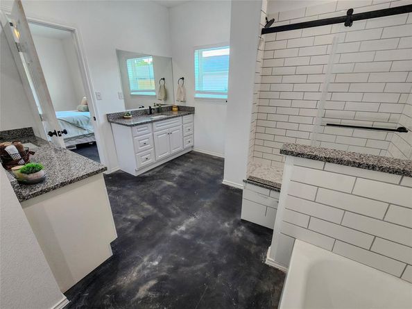 400  Susan Drive , Kennedale Texas 76060