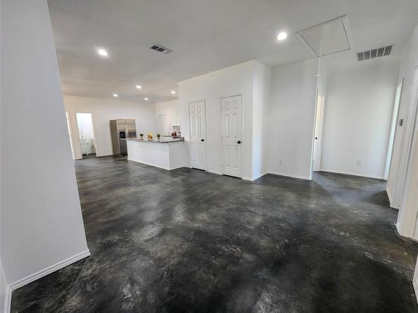 400  Susan Drive , Kennedale Texas 76060