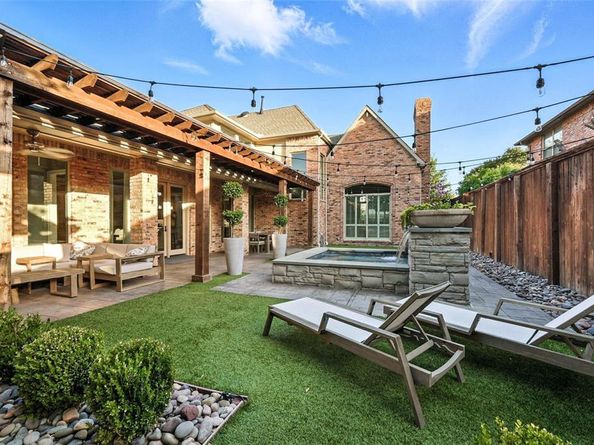 4419  Hollow Oak Drive , Dallas Texas 75287