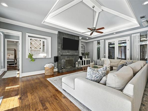 4419  Hollow Oak Drive , Dallas Texas 75287
