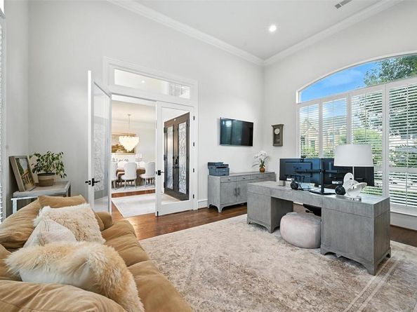 4419  Hollow Oak Drive , Dallas Texas 75287