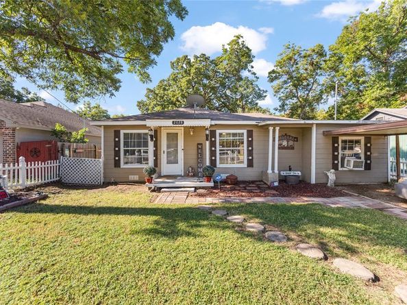 2628  Daisy Lane , Fort Worth Texas 76111