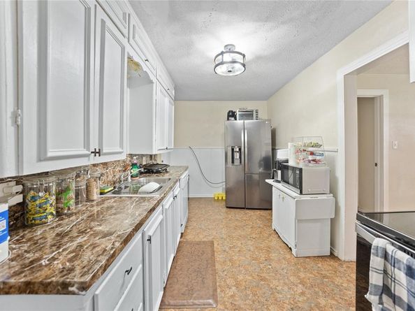 2628  Daisy Lane , Fort Worth Texas 76111