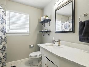 1708  Carl Street , Fort Worth Texas 76103