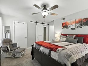 1708  Carl Street , Fort Worth Texas 76103