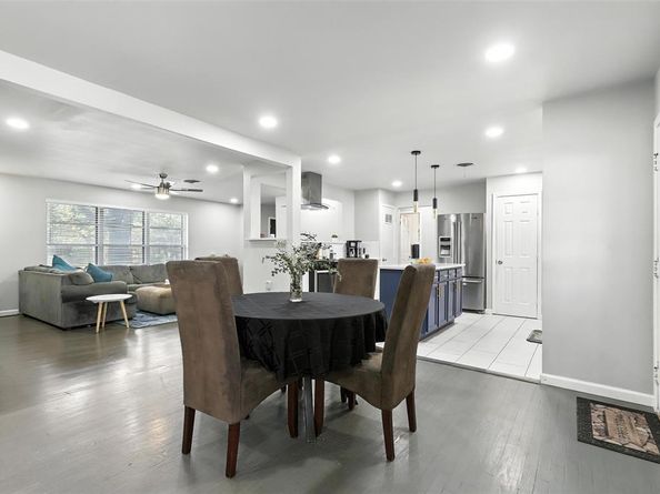 1708  Carl Street , Fort Worth Texas 76103