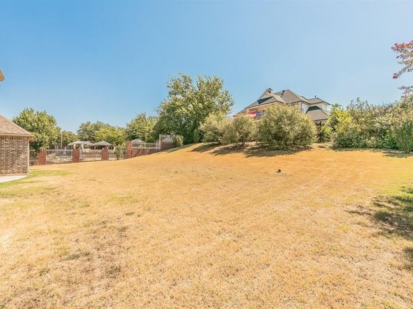 7405  Eagle Ridge Circle , Fort Worth Texas 76179