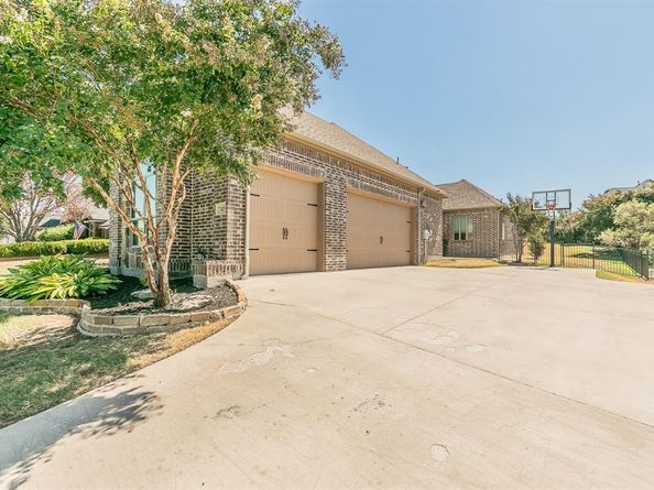 7405  Eagle Ridge Circle , Fort Worth Texas 76179