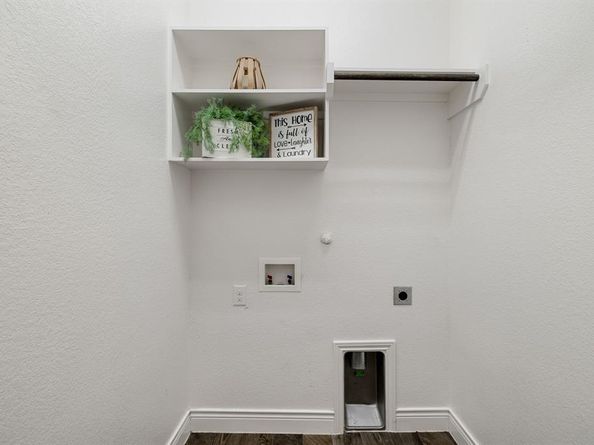 827  Esk Avenue , Celina Texas 75009