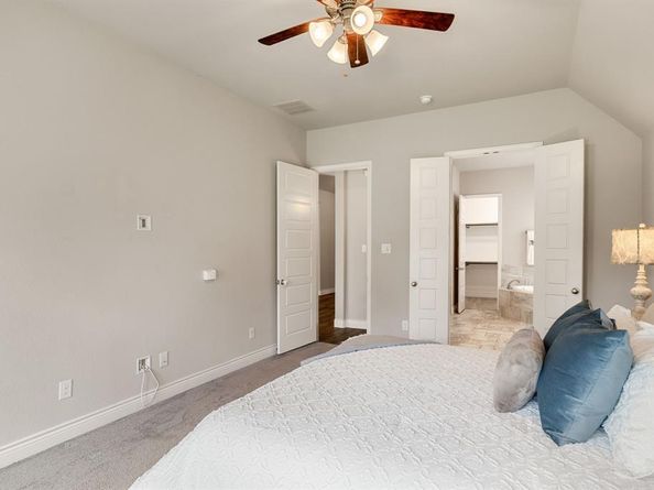 827  Esk Avenue , Celina Texas 75009